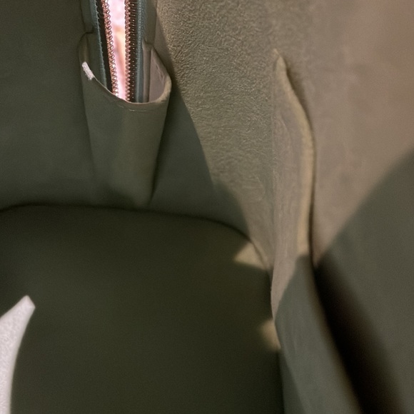 Authentic Louis Vuitton Alma PM Electric EPI Amand - Picture 10 of 11